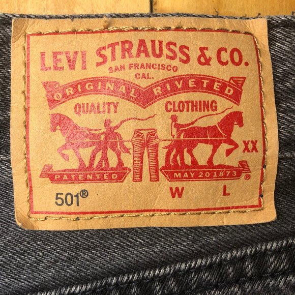 Levi's - 501 Original Shorts, Charcoal - Picture 6 of 16